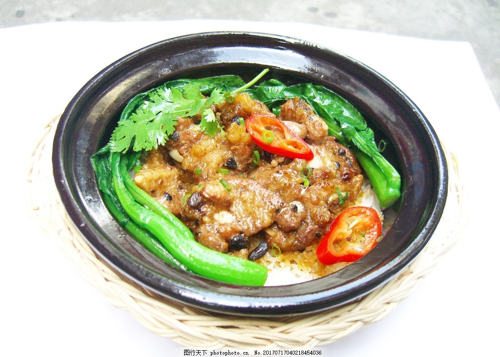 豉汁排骨煲仔饭图片